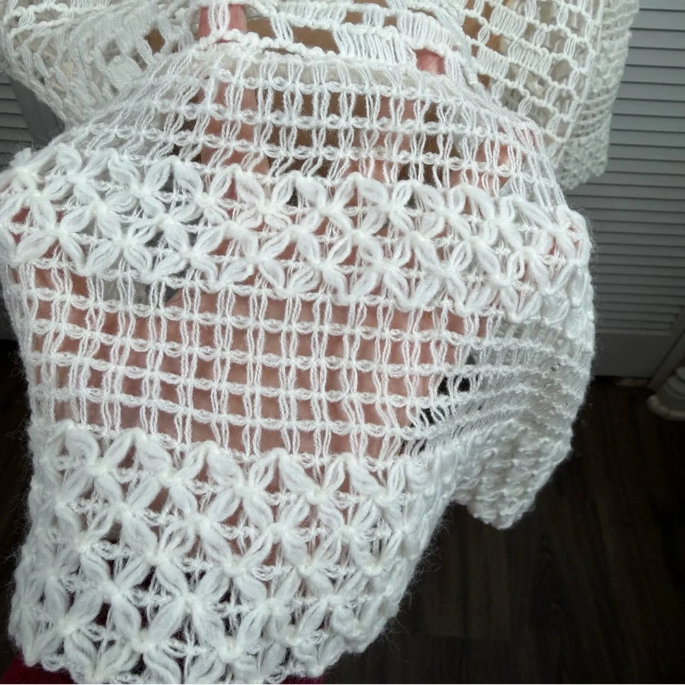 Elwin Vintage White Crochet Poncho Shawl Open Weave Boho Made in Japan